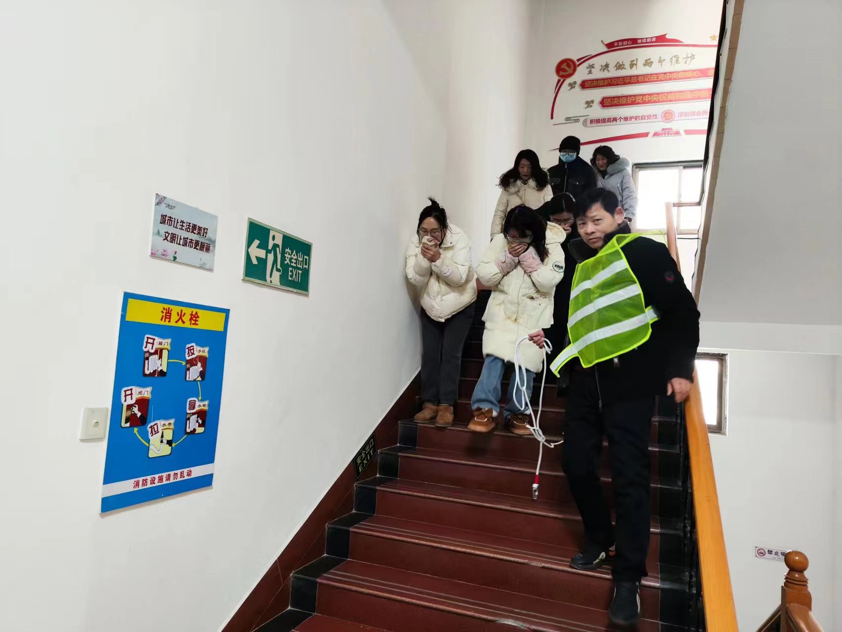 宝应博物馆开展春节前消防 安全应急演练和消防知识培训